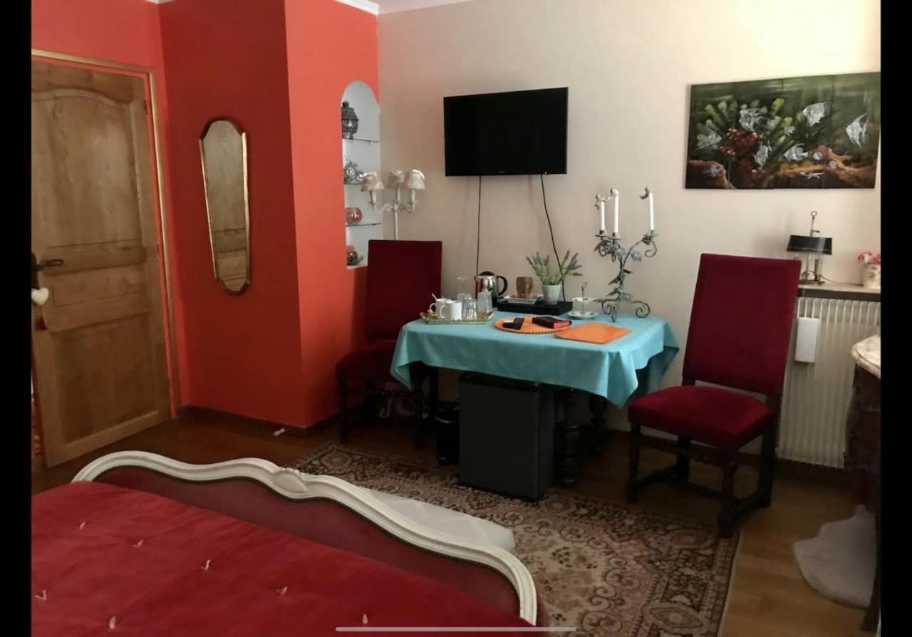 Suite Romantique Et Chambre Baroque A St Paul De Vence Exteriör bild